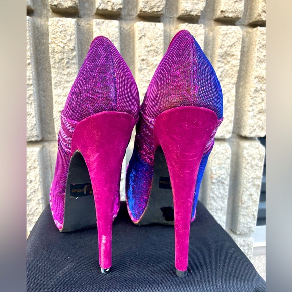 NWOT Qupid Branded Shoes in Size 6.5 - Picture 3 of 5